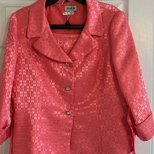 Women’s Pink Two Piece Suit Size 16
